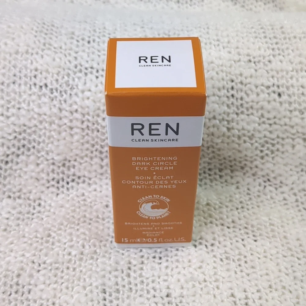 REN Radiance Brightening Dark Circle Eye Cream, 15ml/0.50fl oz - Picture 7 of 11